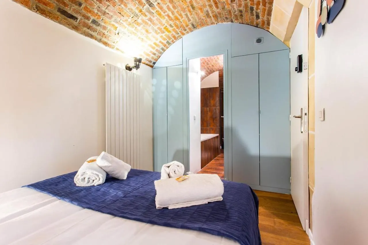 Apartment Beautiful House South Pigalle-Opera Paris